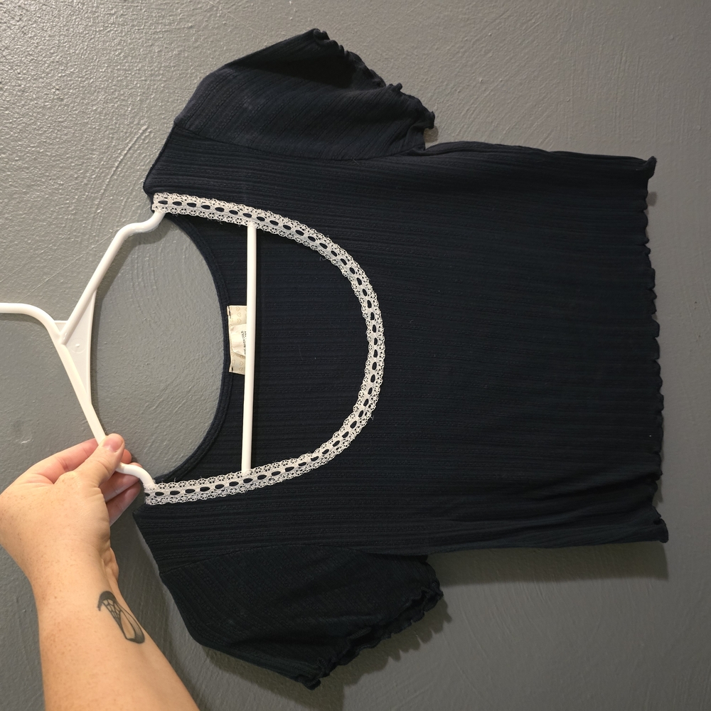 Black Ribbed Short Sleeve T-Shirt